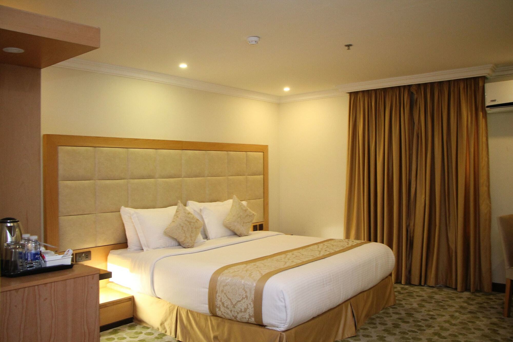 Almuhaidb Residence Al Al Jubail Buitenkant foto